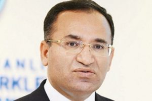 Meclis'te k&uuml;fre caydırıcı ceza
