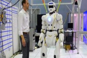Nasa'dan İron Man robotu
