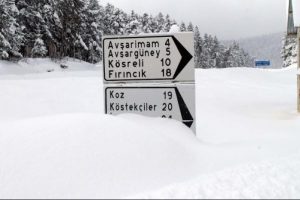 D&uuml;nya ile irtibatları kesildi