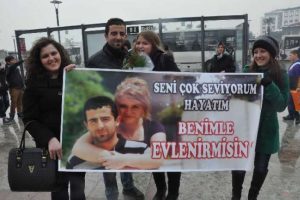 Havadan evlilik teklifi indi