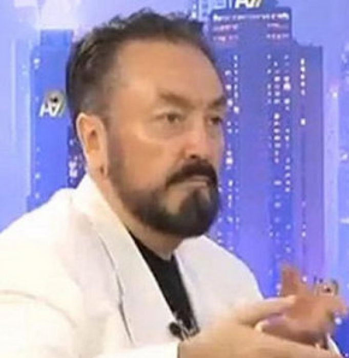 İşte Adnan Hoca'nın en iyi 5 esprisi