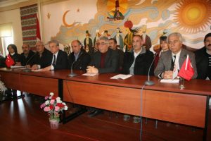 Alevi ve Bektaşilerin 'oy deposu' isyanı