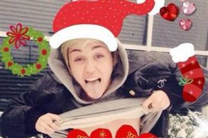 Miley Cyrus'tan 'Noel' kutlaması