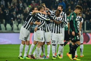 Juventus Şampiyonlar ligi acısını unuttu:4-0