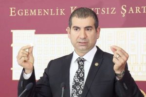 A&ccedil;ılışlar g&ouml;z boyama