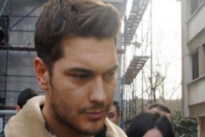 &Ccedil;ağatay Ulusoy'a şok su&ccedil;lama