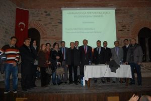 Halk k&uuml;lt&uuml;r&uuml; konferansı d&uuml;zenlendi.