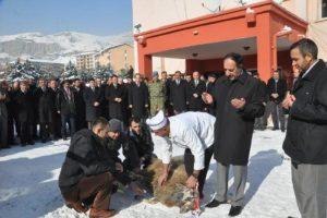 İş makinelerine t&ouml;ren