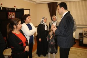 "Nil&uuml;fer'de ışığı g&ouml;rd&uuml;m"