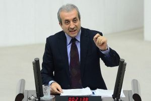 Bakan Eker'den 'zehirlenme' iddiasına cevap
