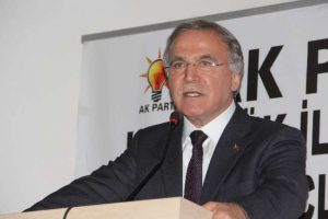 Mehmet Ali Şahin'den ilgin&ccedil; Hakan Ş&uuml;k&uuml;r yorumu