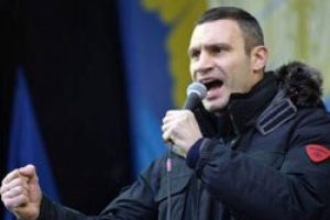 Boks&ouml;r Vitali Klitschko Ukrayna liderliğine soyundu