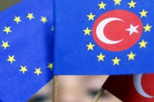 'Vizesiz seyahat garantisi yok'