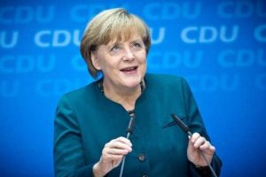 Merkel yeniden başbakan