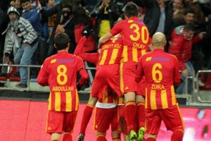 Kayserispor &uuml;st tura kilitlendi
