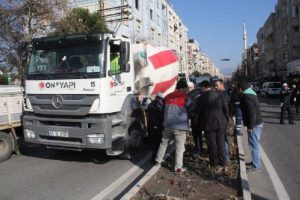 Beton mikseri can aldı