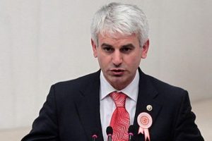 Şahin: B&uuml;y&uuml;menin y&uuml;zde 4 olacağını tahmin ediyoruz