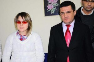 G&ouml;rme engellilerden &ouml;rnek davranış