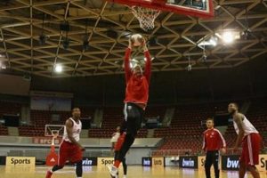 M&uuml;nih'in yıldızları basketbola transfer oldu