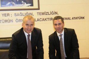 Laodikya'yı uyandıracak imzalar atıldı