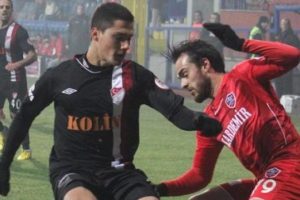 Gakkoş 'demir'i 'b&uuml;kt&uuml;