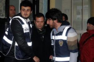 Yolsuzluk operasyonu İngiliz basınında
