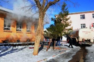 Kazan patladı 6 &ouml;ğrenci yaralandı
