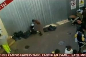 Bu g&ouml;r&uuml;nt&uuml;ler bir &uuml;lkeyi ayağa kaldırdı
