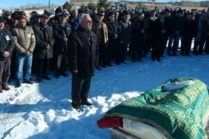 Evladına doyamadan toprağa verdi