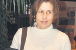 Nil&uuml;fer'den m&uuml;jde...