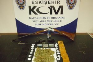 Zehir tacirlerine operasyon