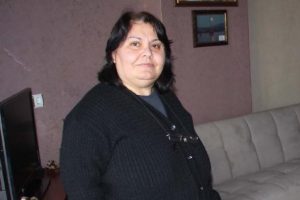 &Ccedil;areyi midesini k&uuml;&ccedil;&uuml;ltmekte buldu