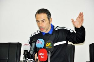 Reha Kapsal hakemlerden şikayet&ccedil;i!