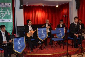 K&uuml;t&uuml;phanede 'İrfan T&uuml;rk&uuml;leri' konseri