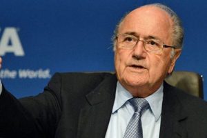Filistin i&ccedil;in Blatter devrede!