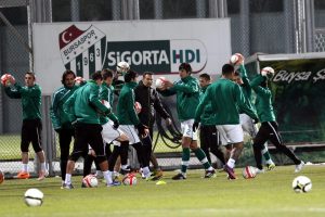 Bursaspor derbiye hazır