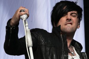 Lostprophets solistine 29 yıl pedofili cezası