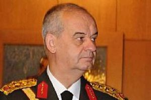 Başbuğ'dan, Arın&ccedil;'a yanıt!