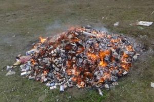 200 bin lira değerindeki ka&ccedil;ak sigara imha edildi