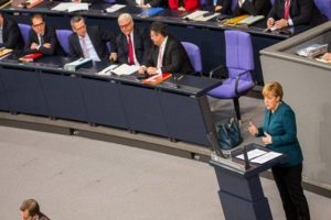 Merkel reform istiyor