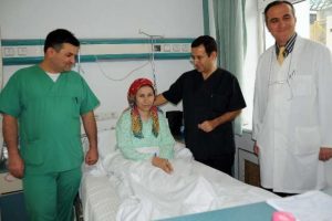 T&uuml;rkiye'de ilk kez mıknatısla safra kesesi tedavisi