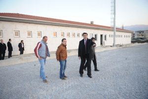 Panayır ve Altınova Spor Tesisleri hızla y&uuml;kseliyor