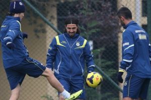 F.Bah&ccedil;e, Karab&uuml;kspor'a hazırlanıyor