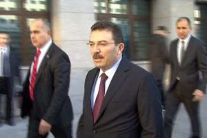 İşe MOBESE Merkezi'ni ziyaret ederek başladı
