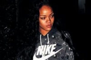Rihanna gecelere bakımsız aktı...