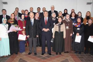 Aile eğiticileri sertifikalarını aldı