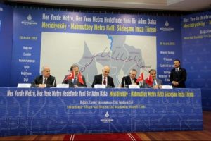 Metro hattı i&ccedil;in imzalar atıldı