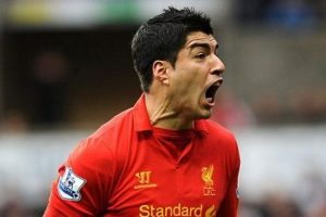 Suarez Liverpool'da devam dedi!