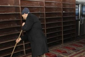 İmam hutbede Bakan'ları savununca!..