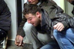 Motosiklet &ccedil;elik halata takıldı